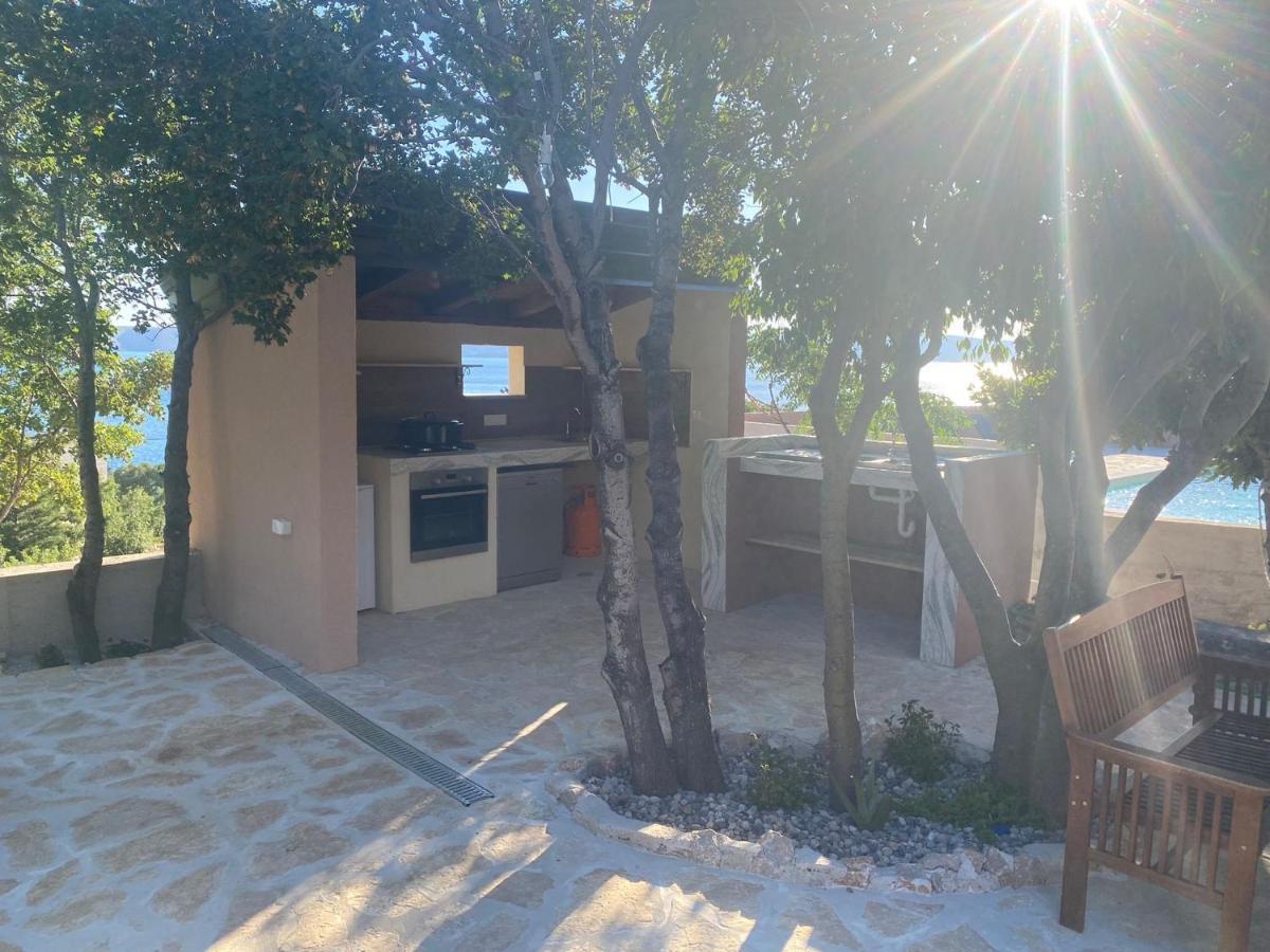 Apartamento Ella Lukovo Šugarje Exterior foto